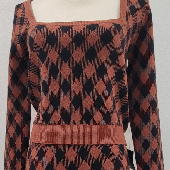 Lulus 2-piece Sweater Skirt Set - Rust/Black - Picture 1 of 5